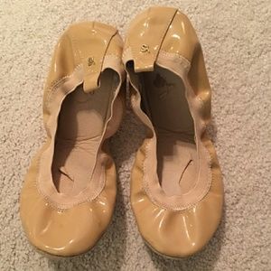 Yosi Samra Nude Flats